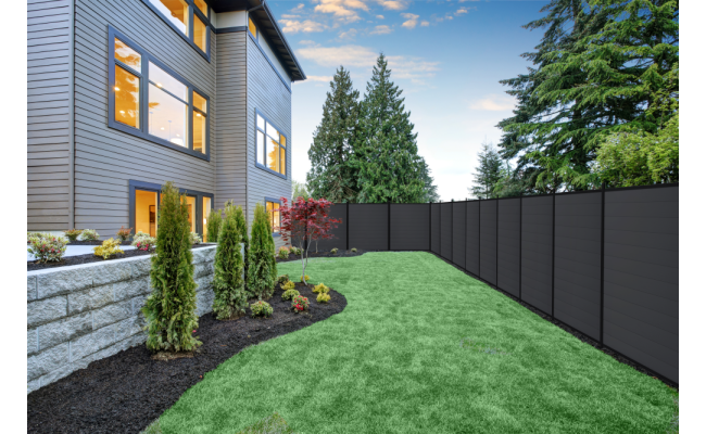 Why Composite Fencing is Ideal for Pet Owners